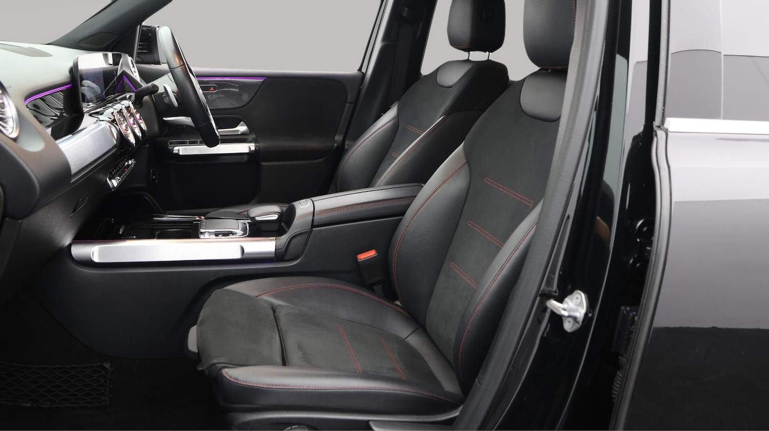 Used Mercedes-Benz GLB 2020 for sale - 76714659: Photo 15