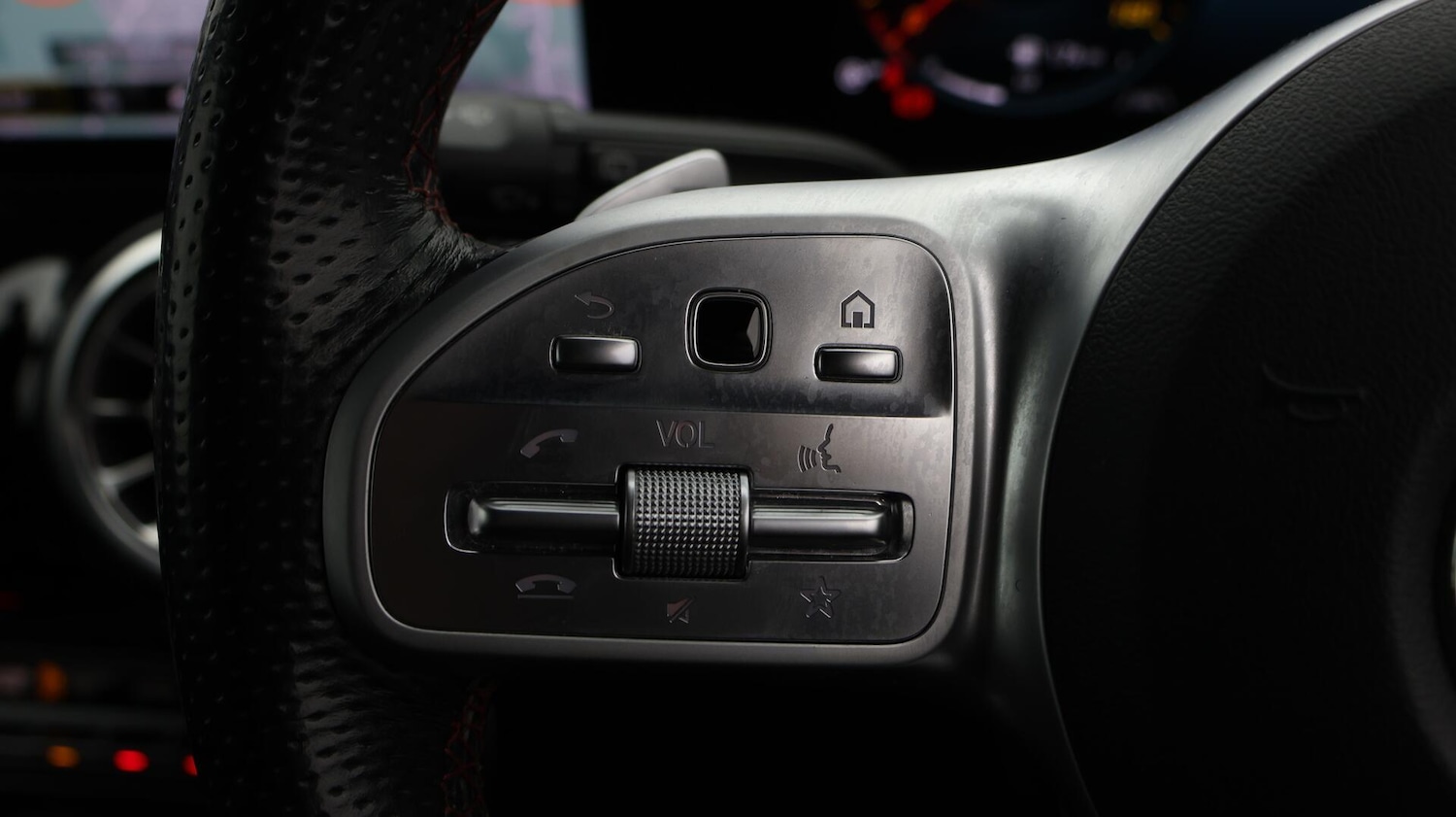 Used Mercedes-Benz GLB 2020 for sale - 76714659: Photo 26