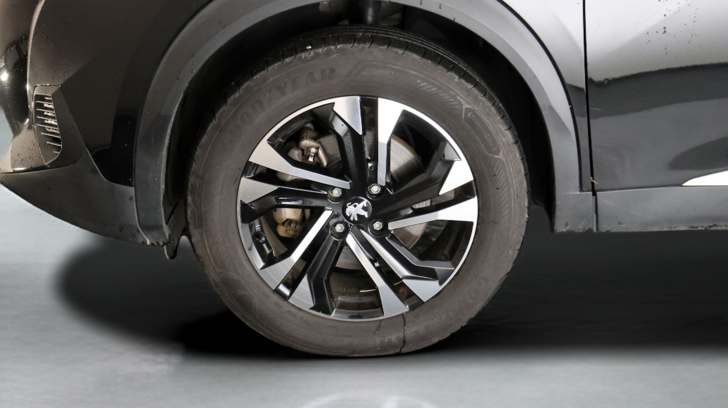 Used Peugeot 2008 2023 for sale - 77617621: Photo 18