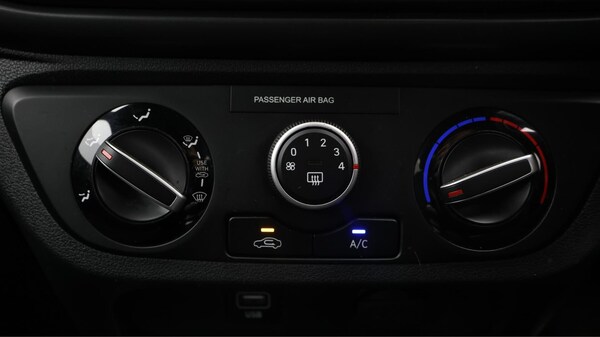 Used Hyundai i10 2021 for sale - 76109582: Photo 13