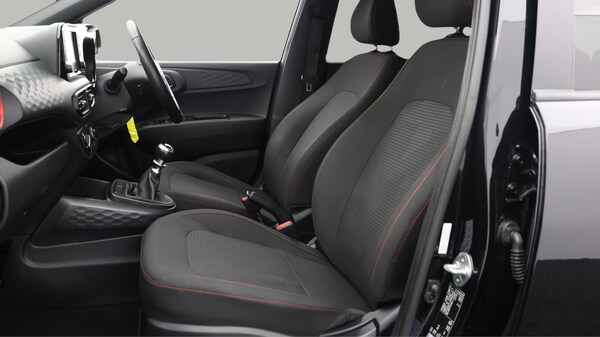 Used Hyundai i10 2021 for sale - 76109582: Photo 15