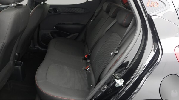 Used Hyundai i10 2021 for sale - 76109582: Photo 17