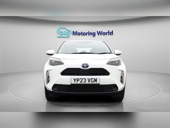 Used Toyota Yaris Cross 2023 for sale - 79520190: Photo