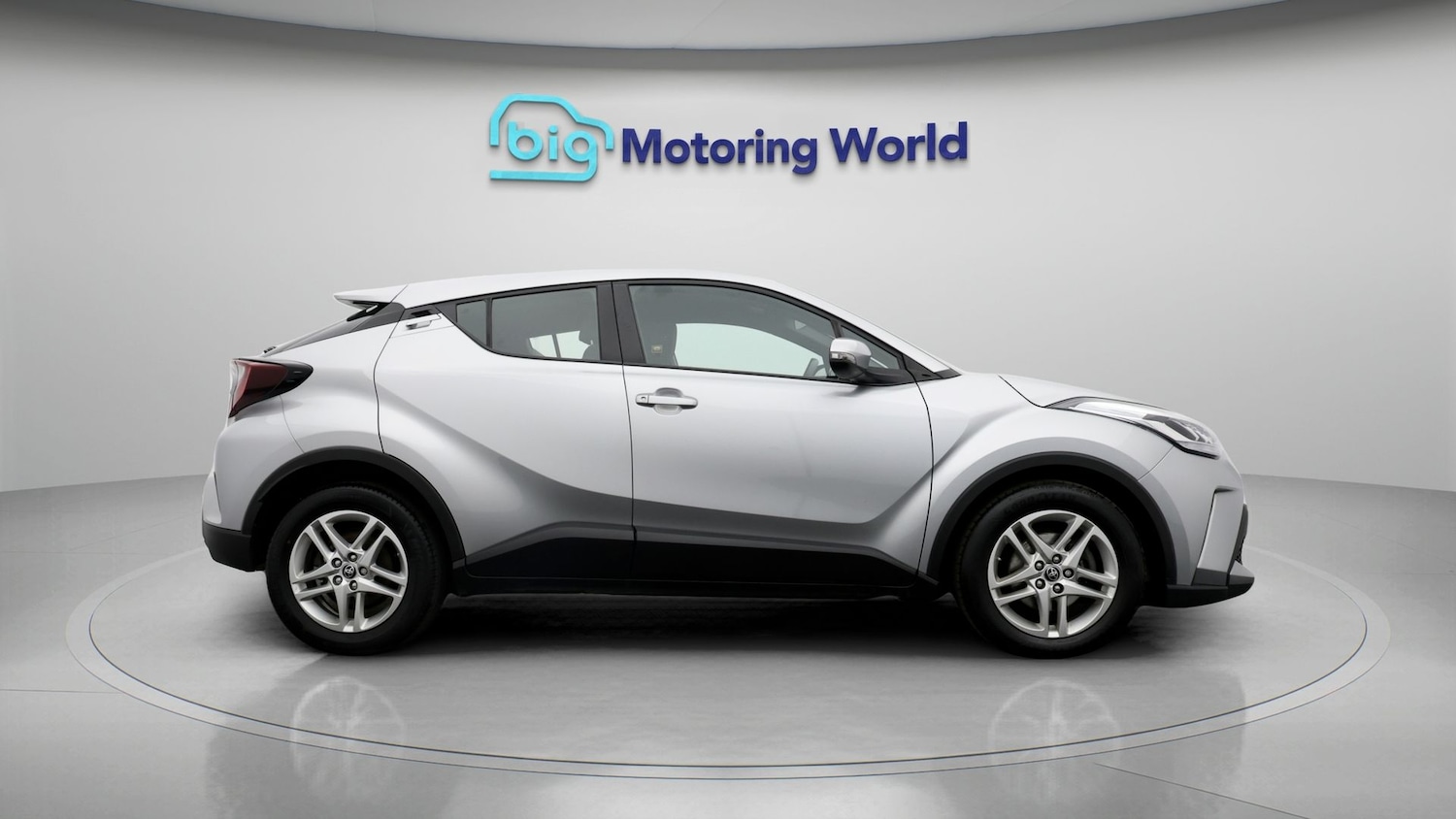 Used Toyota C-HR for sale - 77737009: Photo 8