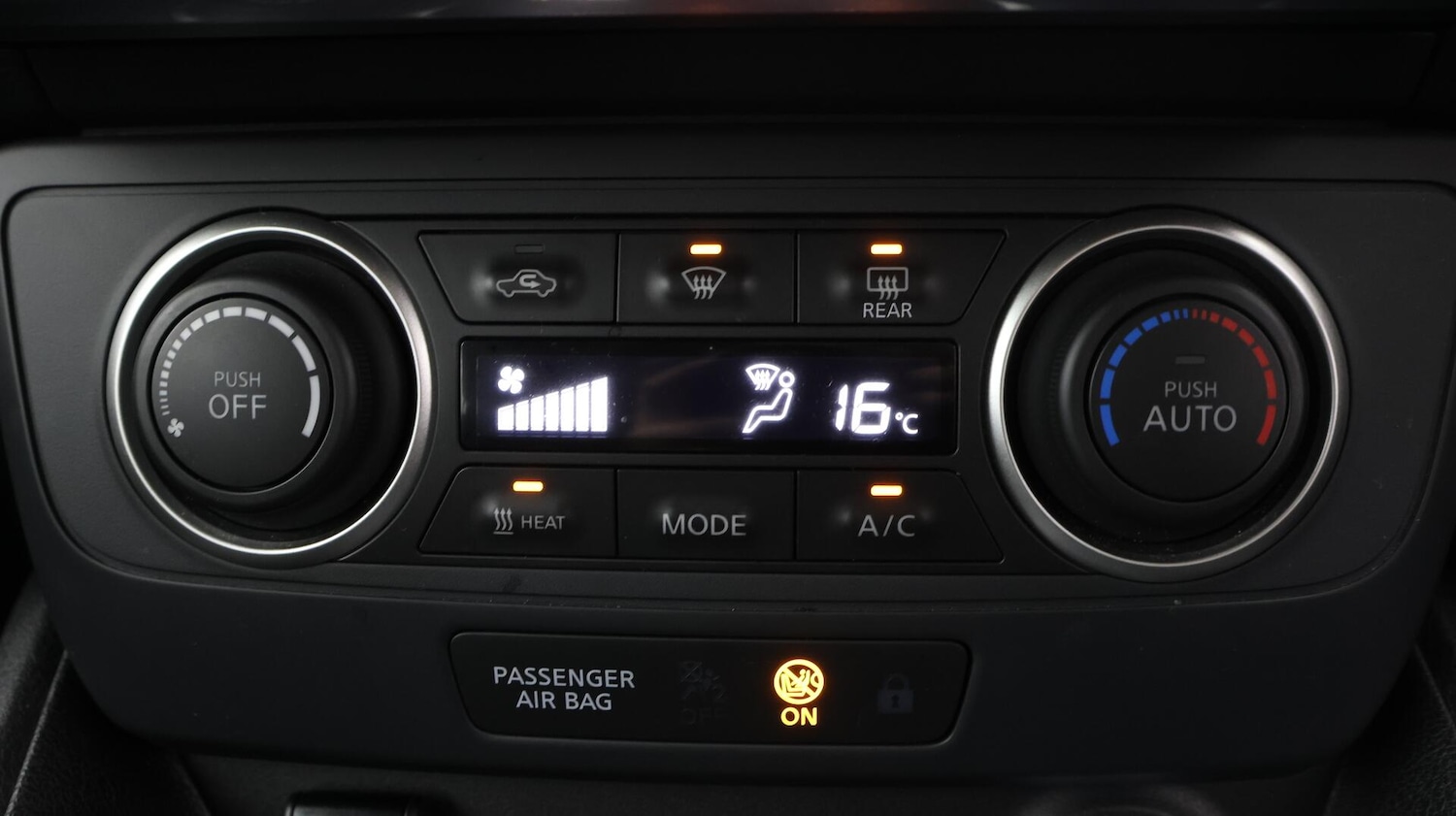 Used Nissan Leaf 2022 for sale - 76780894: Photo 13