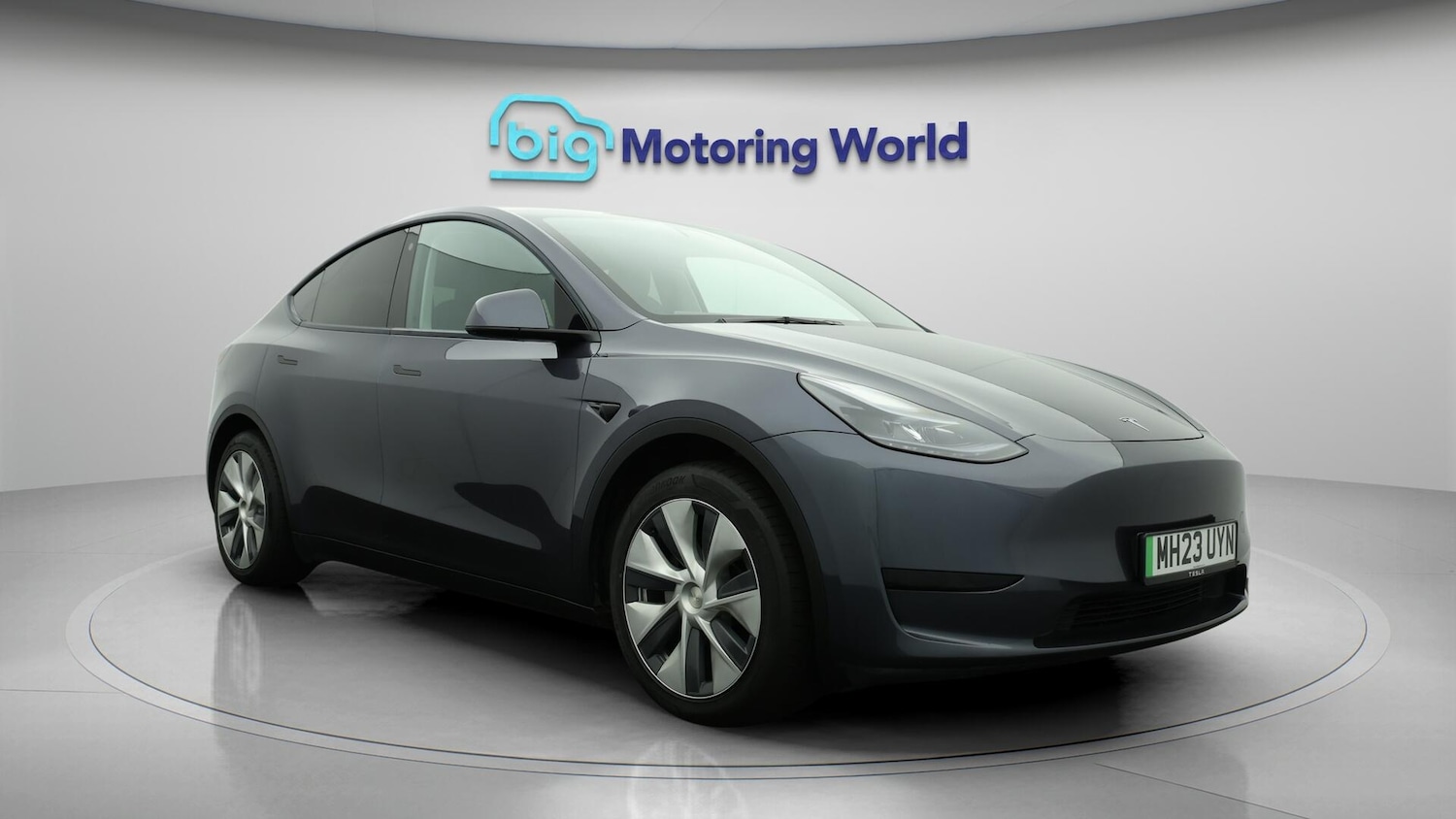 Used Tesla Model Y 2023 for sale - 76528011: Photo 2
