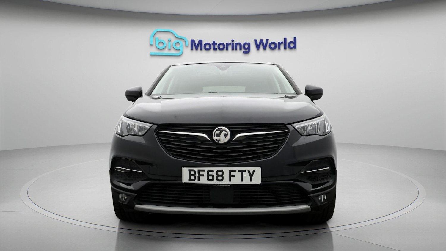 Used Vauxhall Grandland X 2018 for sale - 77903753: Photo 2