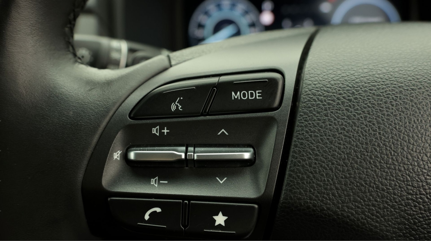 Used Hyundai KONA 2023 for sale - 77695077: Photo 21