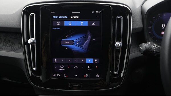 Used Volvo XC40 2022 for sale - 76227855: Photo 13