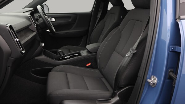 Used Volvo XC40 2022 for sale - 76227855: Photo 15