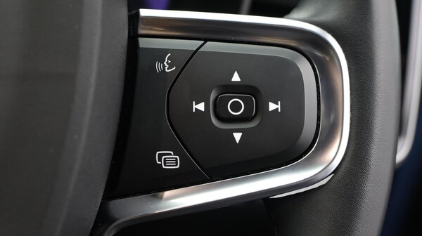 Used Volvo XC40 2022 for sale - 76227855: Photo 25