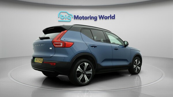 Used Volvo XC40 2022 for sale - 76227855: Photo 8