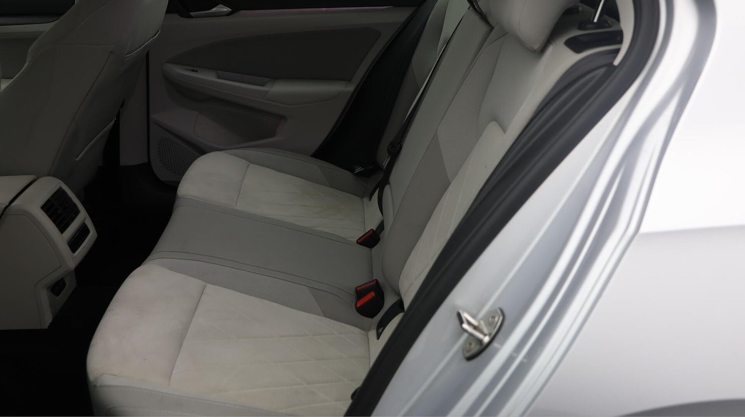 Used Volkswagen Golf 2022 for sale - 76122810: Photo 17