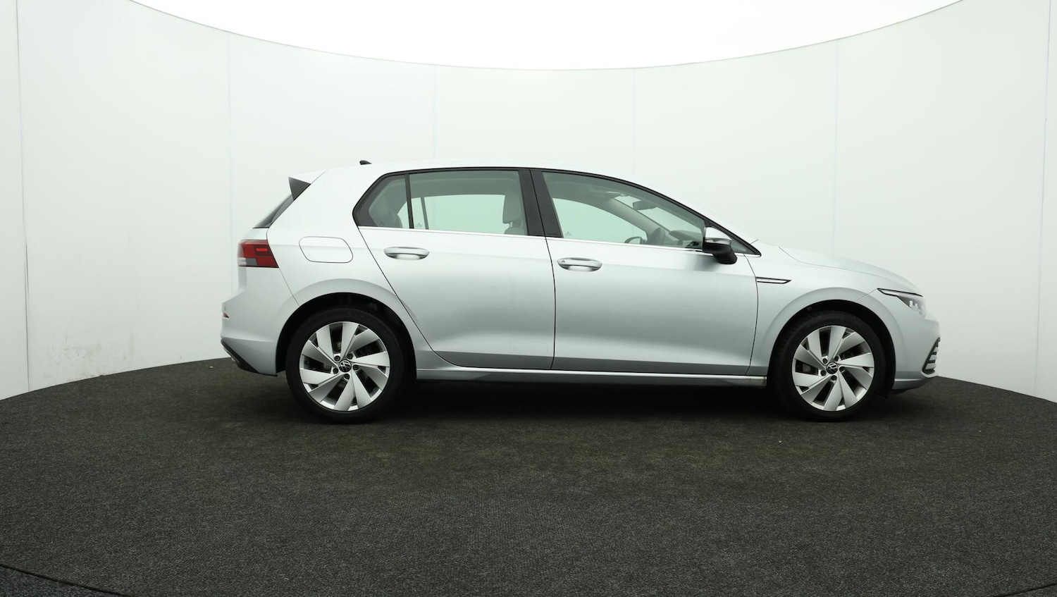 Used Volkswagen Golf 2022 for sale - 76122810: Photo 40
