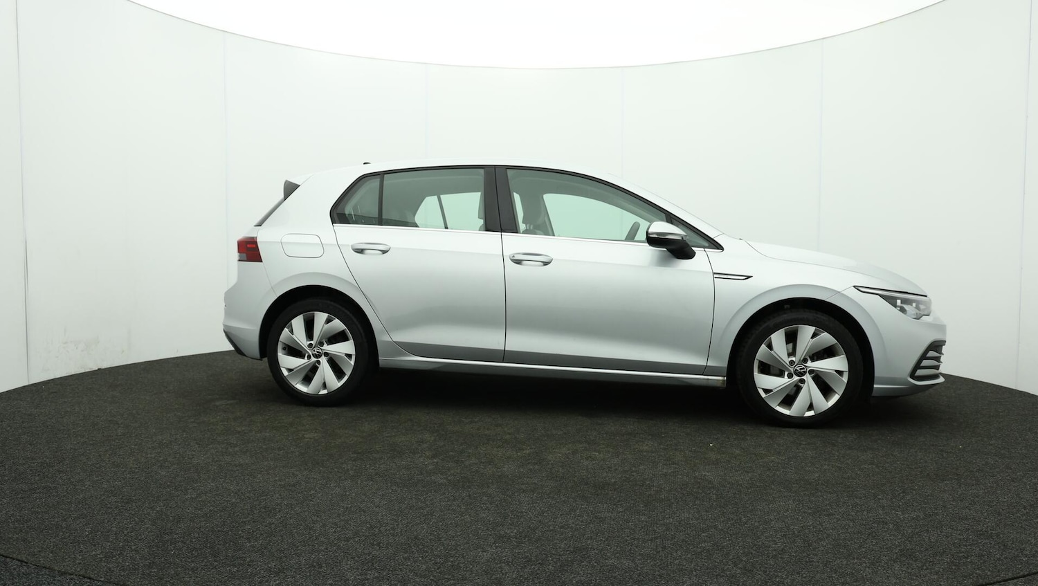 Used Volkswagen Golf 2022 for sale - 76122810: Photo 42