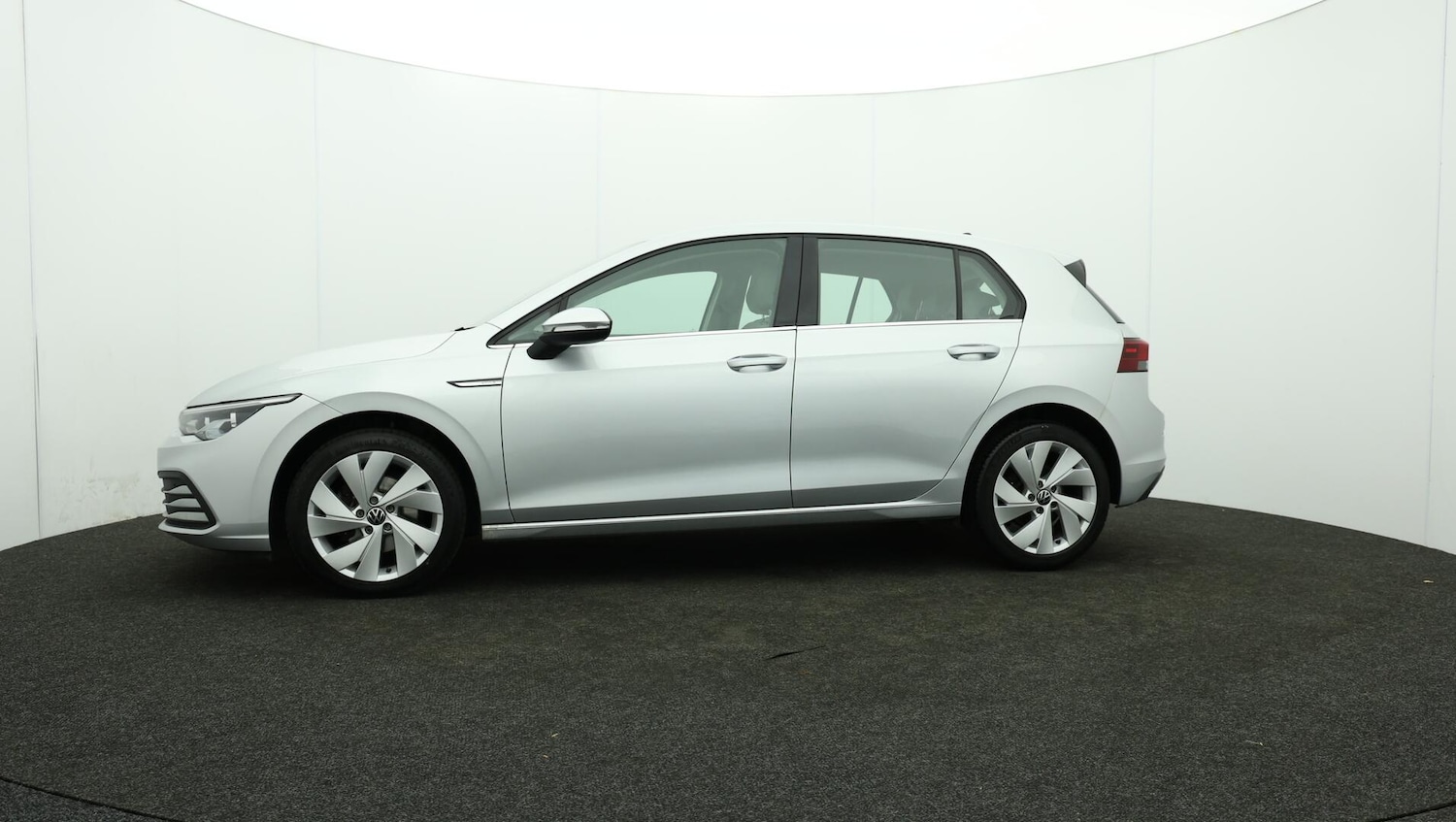 Used Volkswagen Golf 2022 for sale - 76122810: Photo 68