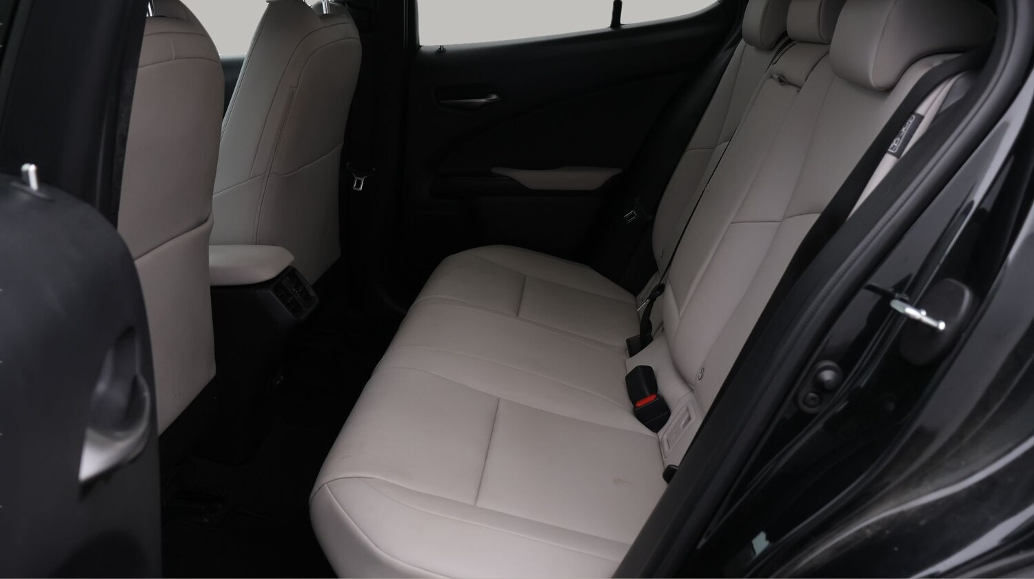 Used Lexus UX for sale - 77475690: Photo 16