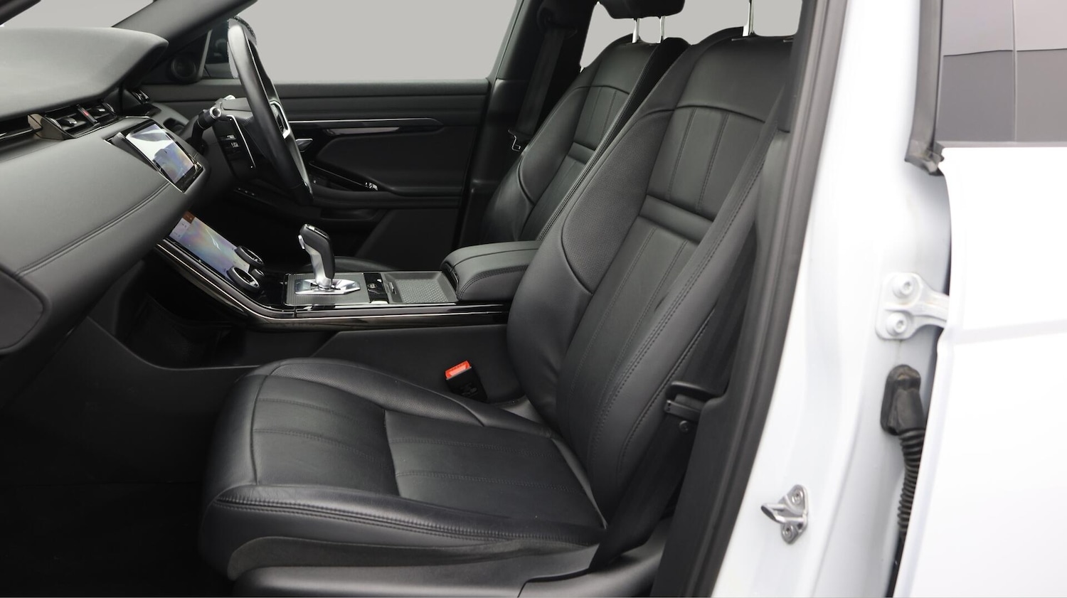 Used Land Rover Range Rover Evoque 2021 for sale - 76522520: Photo 15