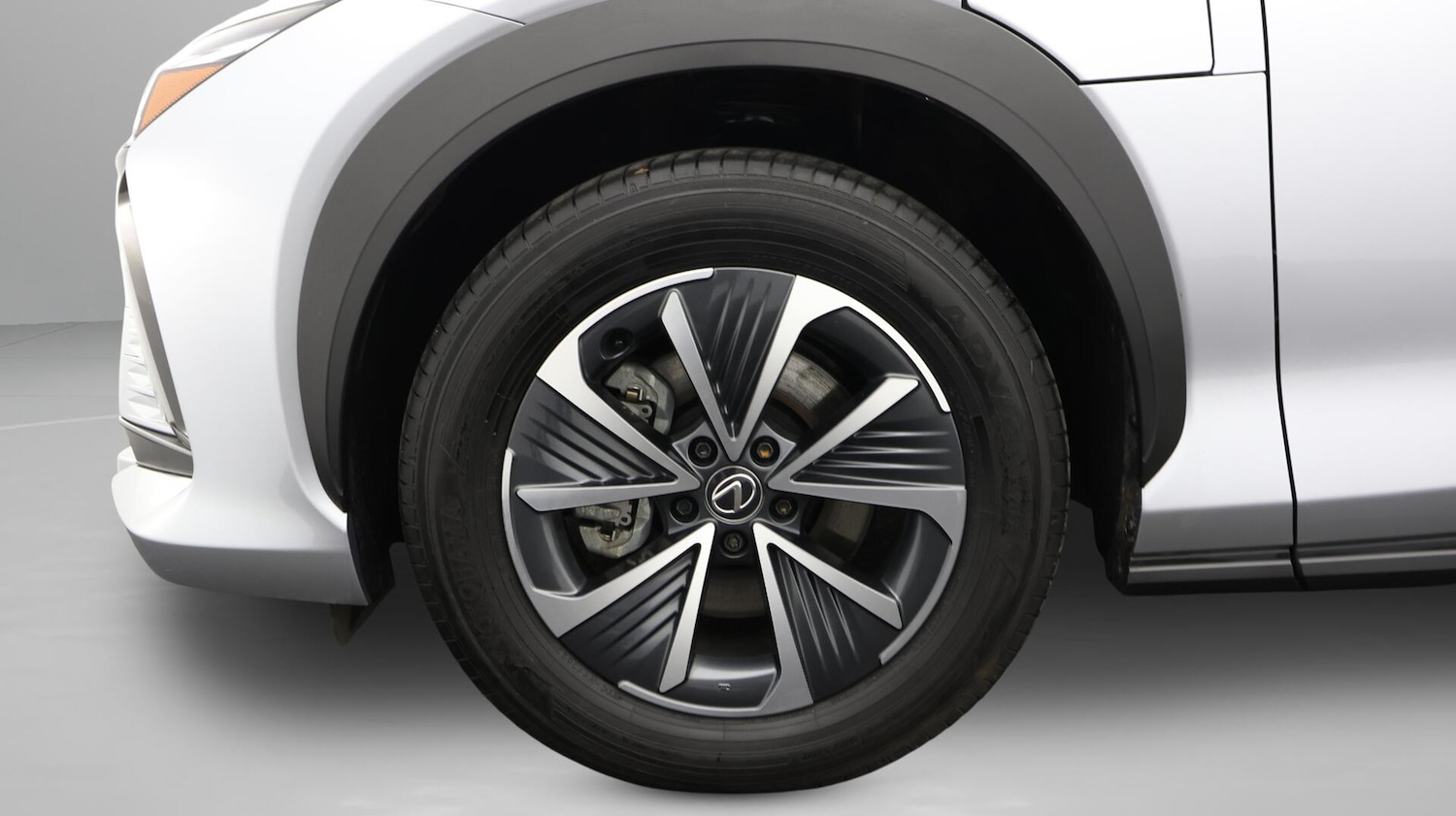 Used Lexus RZ 2024 for sale - 76584156: Photo 19