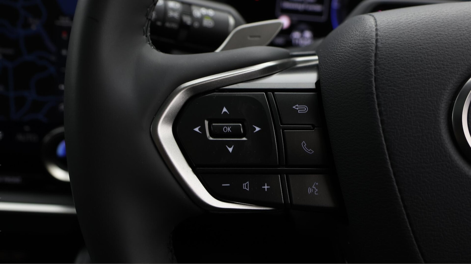 Used Lexus RZ 2024 for sale - 76584156: Photo 23