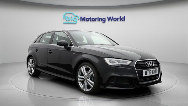 Used Audi A3 2019 for sale - 75622688: Photo 2