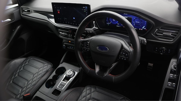 Used Ford Focus 2022 for sale - 76246559: Photo 10