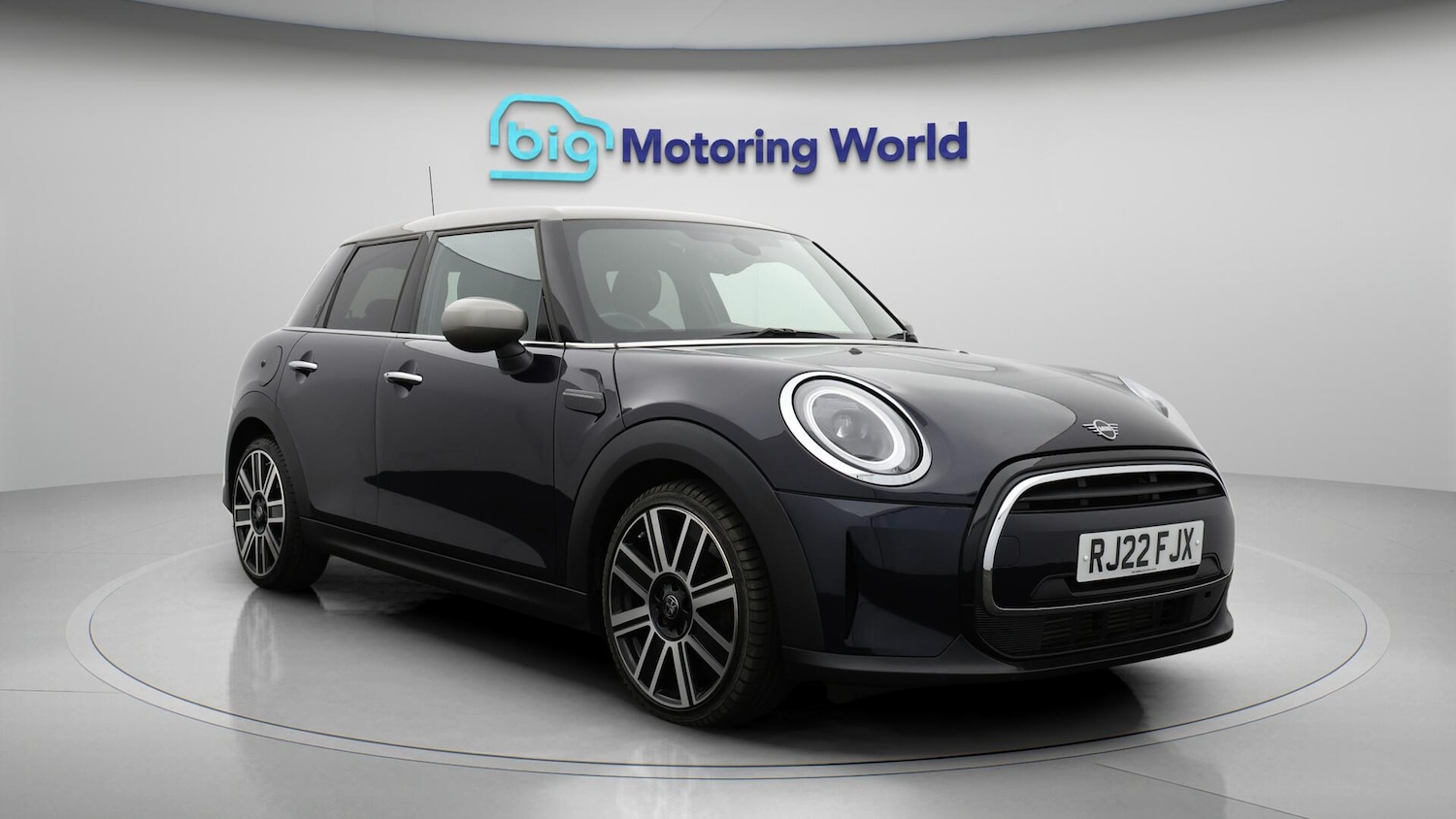 Used MINI Hatch 2022 for sale - 76432907: Photo 2