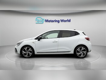 Used Renault Clio 2023 for sale - 78186242: Photo