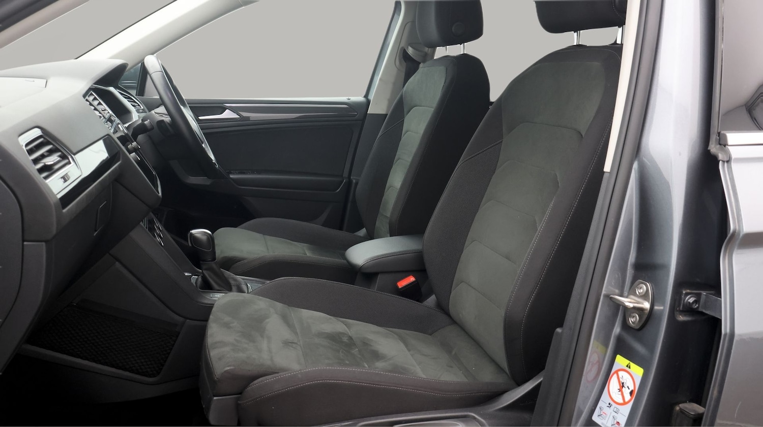 Used Volkswagen Tiguan Allspace 2020 for sale - 77900910: Photo 14