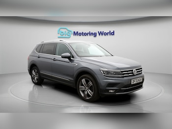 Used Volkswagen Tiguan Allspace 2020 for sale - 77900910: Photo