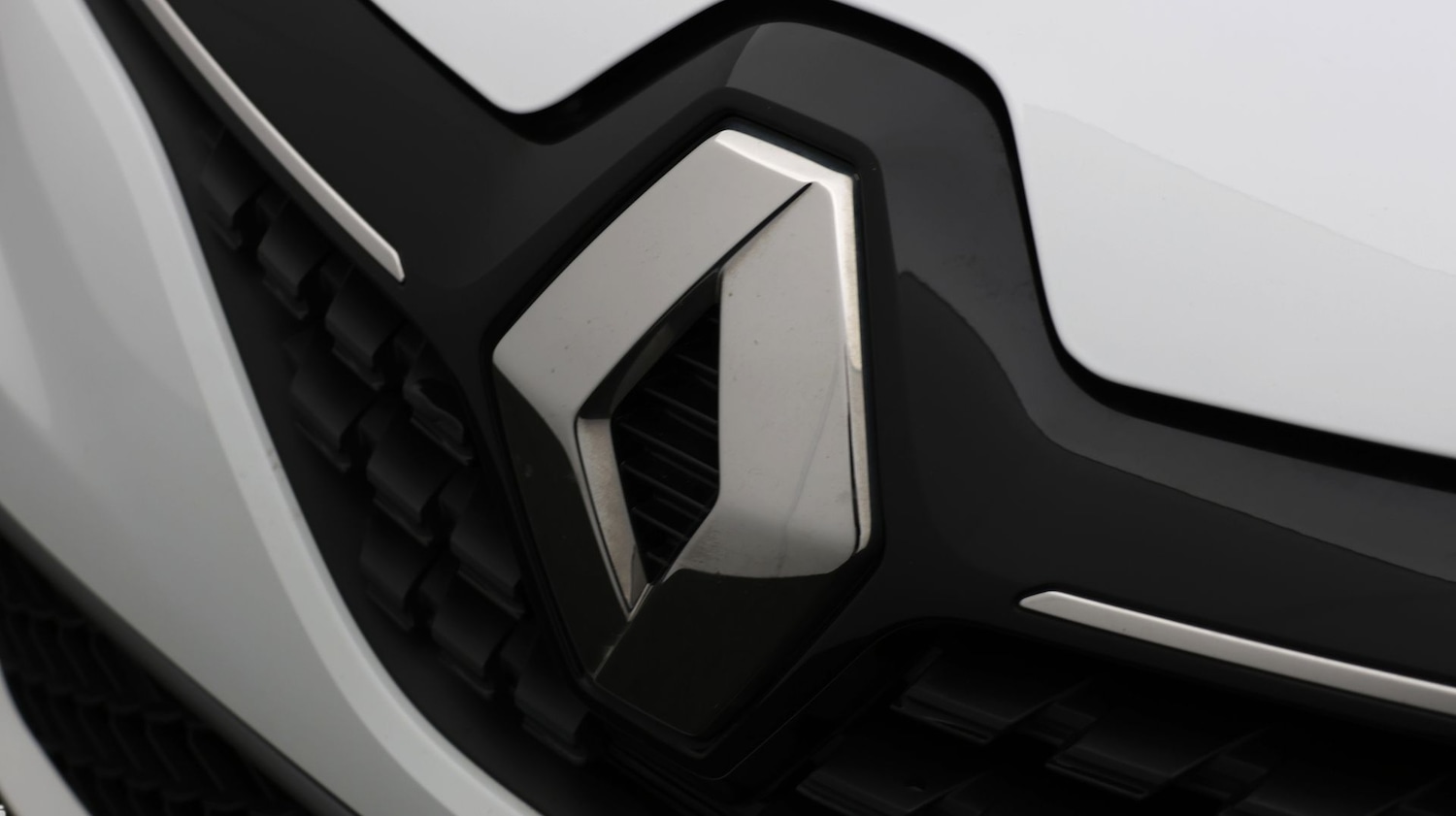 Used Renault Clio for sale - 78186349: Photo 24