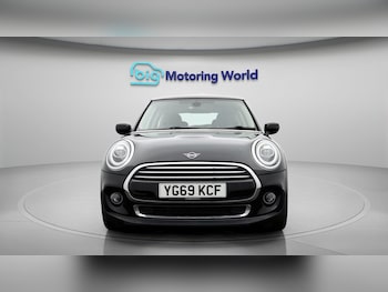 Used MINI Hatch 2019 for sale - 79508368: Photo