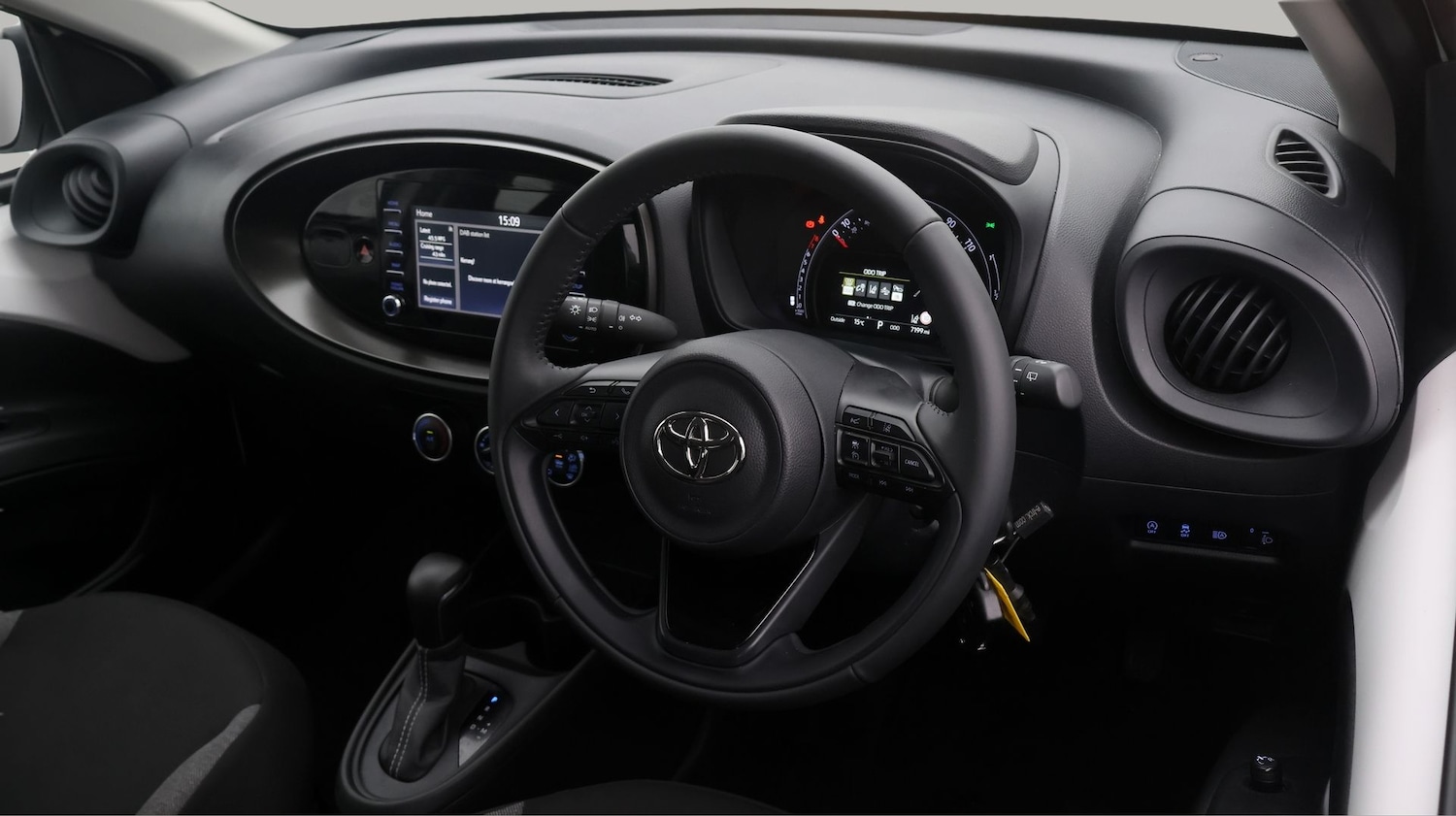 Used Toyota Aygo X 2022 for sale - 77446921: Photo 9