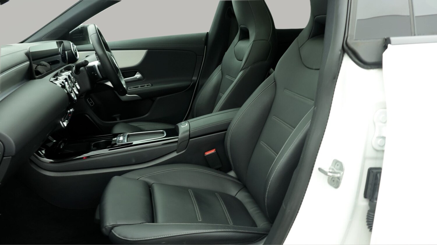 Used Mercedes-Benz CLA for sale - 77994490: Photo 14