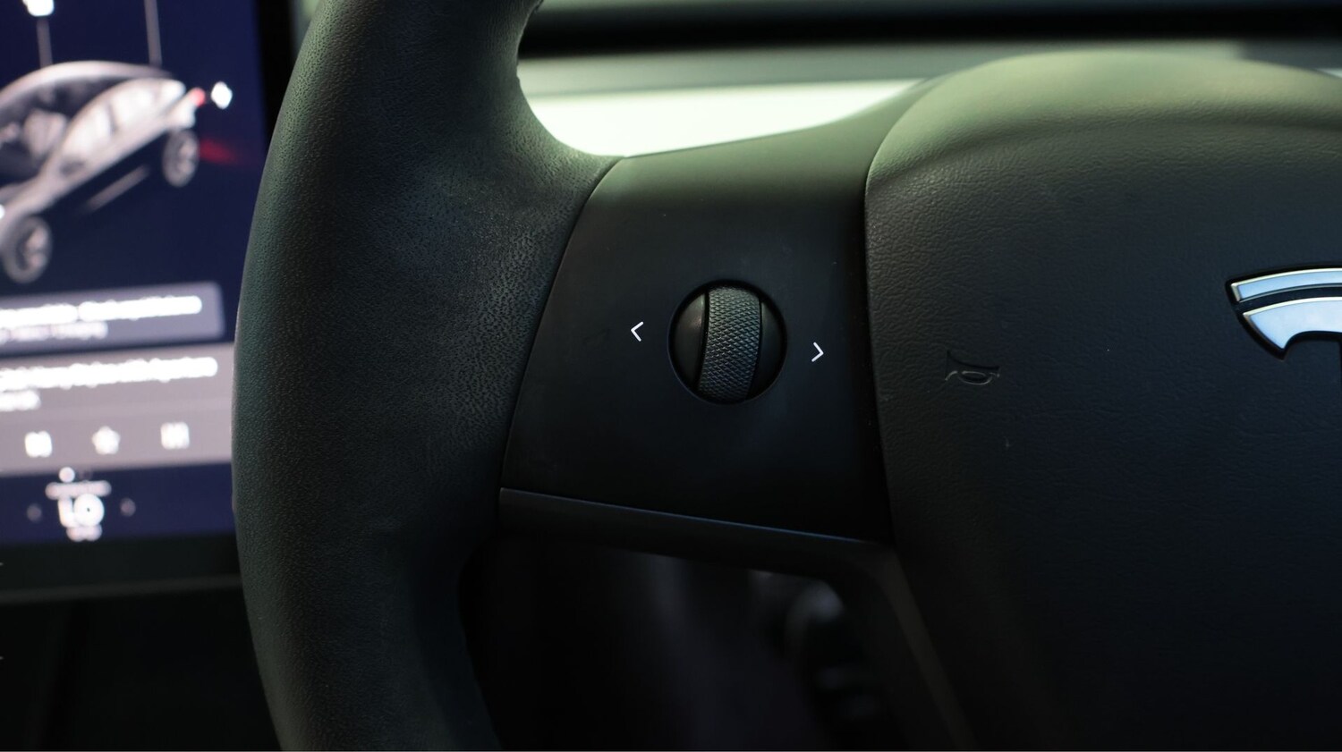 Used Tesla Model 3 for sale - 77940931: Photo 21