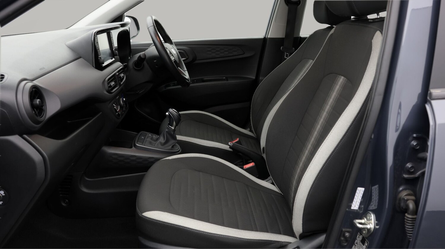 Used Hyundai i10 2022 for sale - 77906941: Photo 14