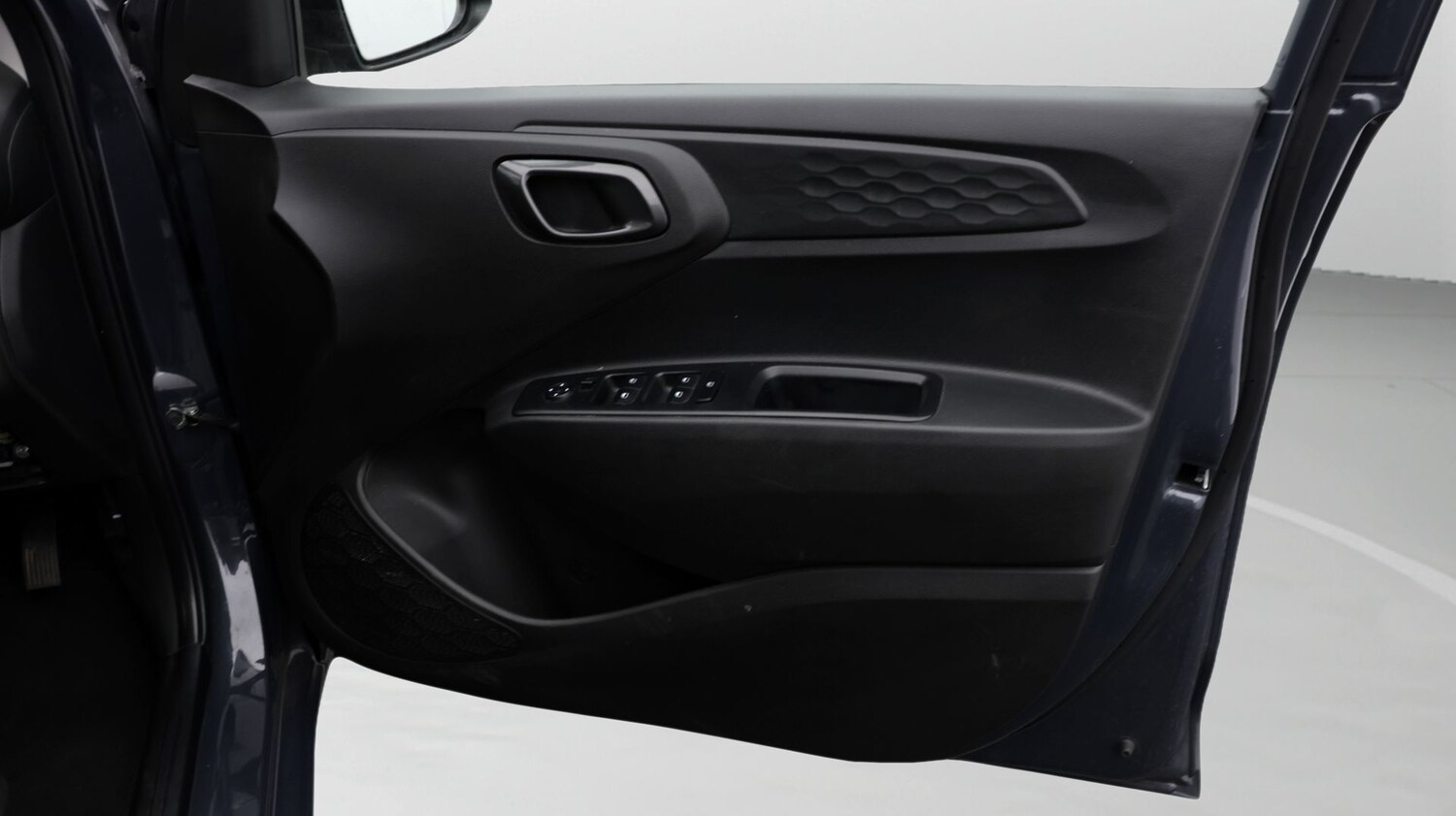 Used Hyundai i10 2022 for sale - 77906941: Photo 15