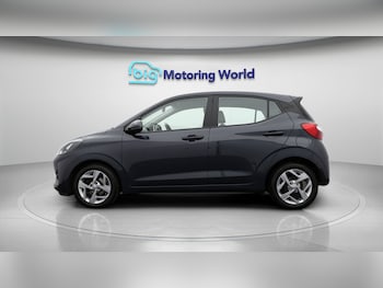 Used Hyundai i10 2022 for sale - 77906941: Photo