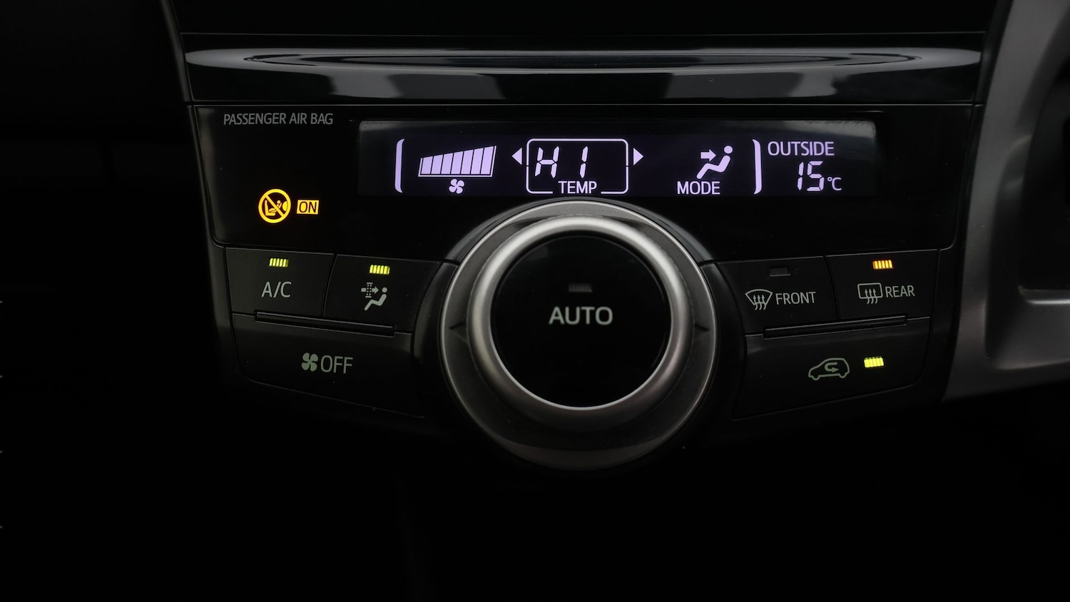 Used Toyota Prius+ 2020 for sale - 77482331: Photo 12