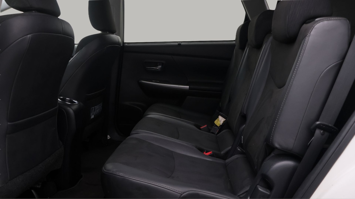 Used Toyota Prius+ 2020 for sale - 77482331: Photo 16