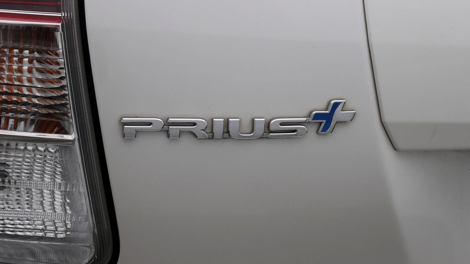 Used Toyota Prius+ 2020 for sale - 77482331: Photo 26