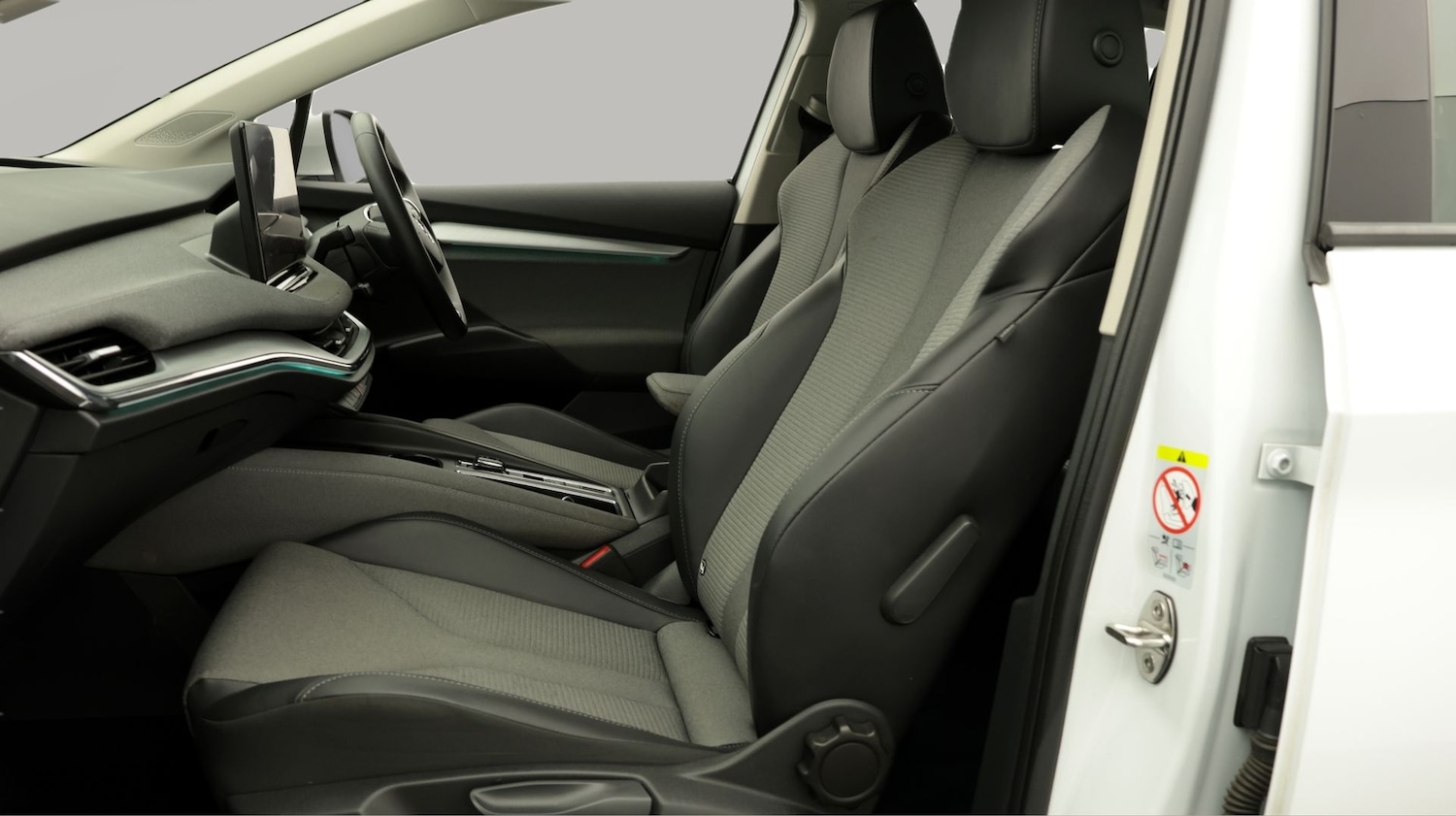 Used Skoda Enyaq 2022 for sale - 77749717: Photo 14