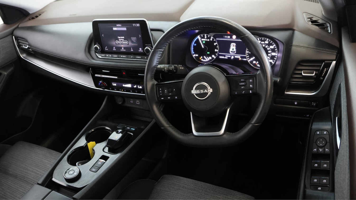 Used Nissan X-Trail 2024 for sale - 76613068: Photo 10