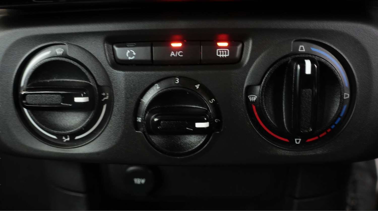 Used Citroen C3 2024 for sale - 78098548: Photo 12