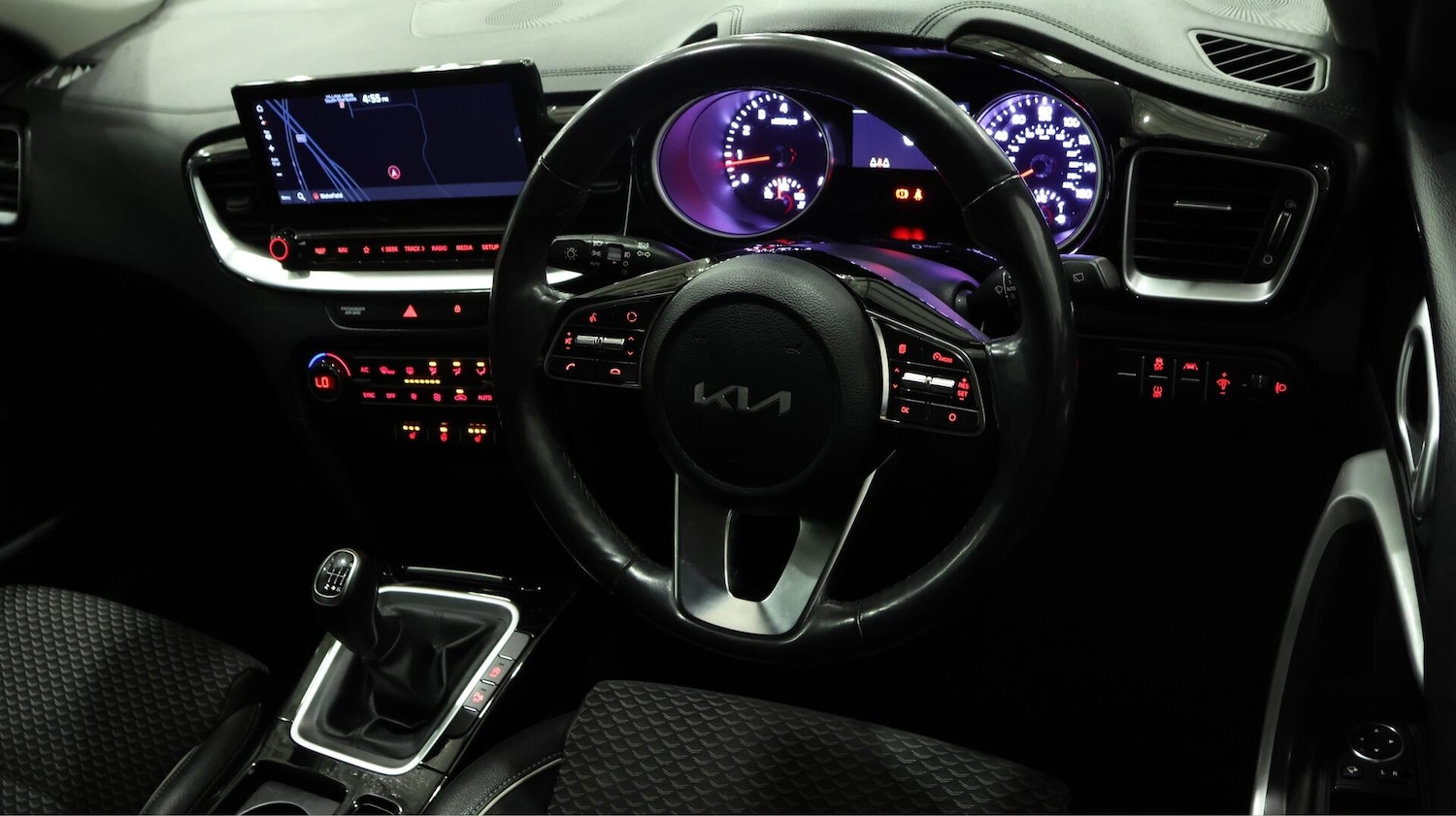 Used Kia XCeed 2022 for sale - 76484848: Photo 10