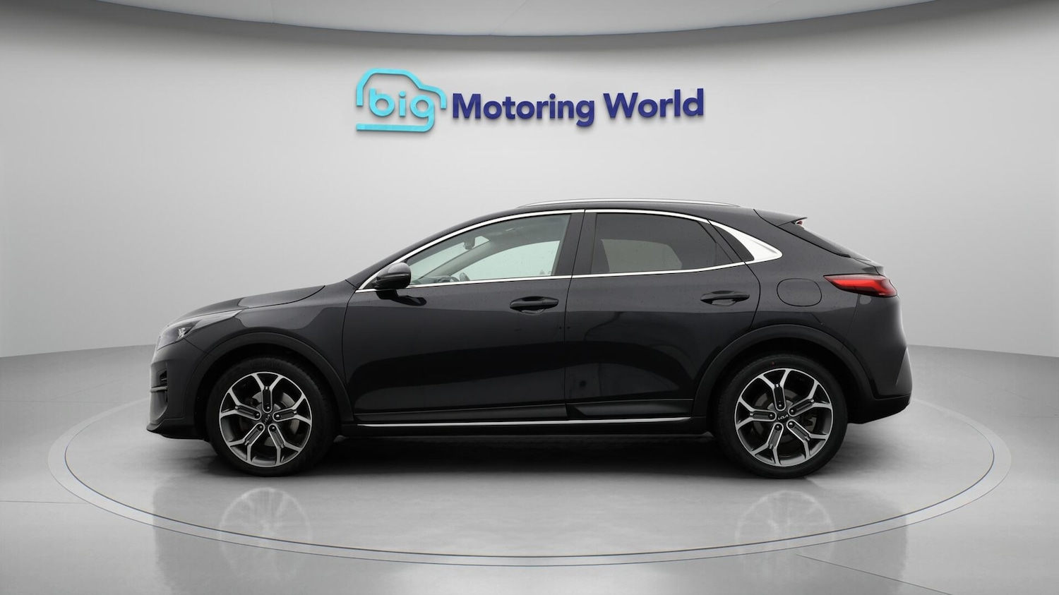 Used Kia XCeed 2022 for sale - 76484848: Photo 5