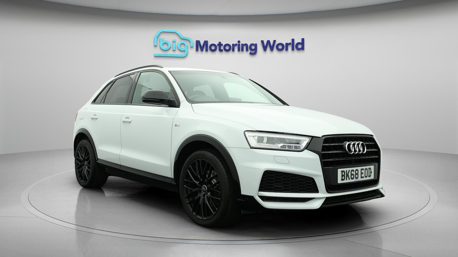 Used Audi Q3 2018 for sale - 76151342: Photo 2