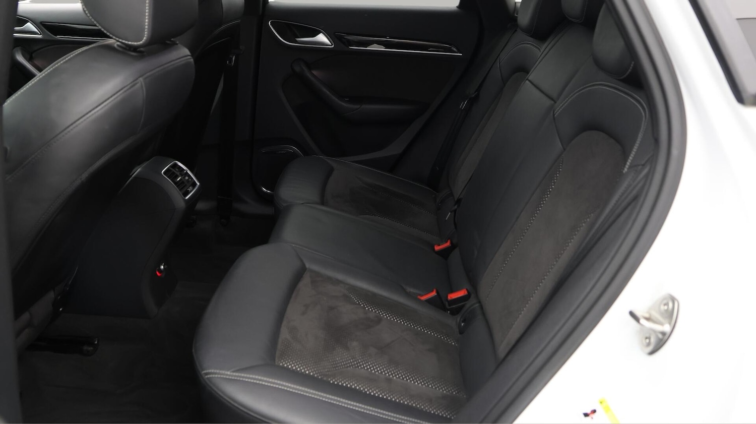 Used Audi Q3 2018 for sale - 76151342: Photo 25