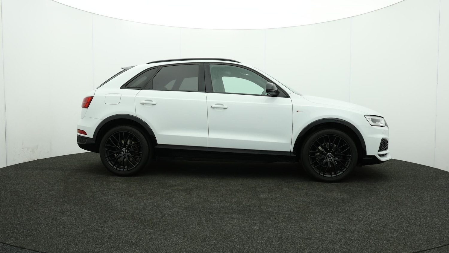 Used Audi Q3 2018 for sale - 76151342: Photo 28