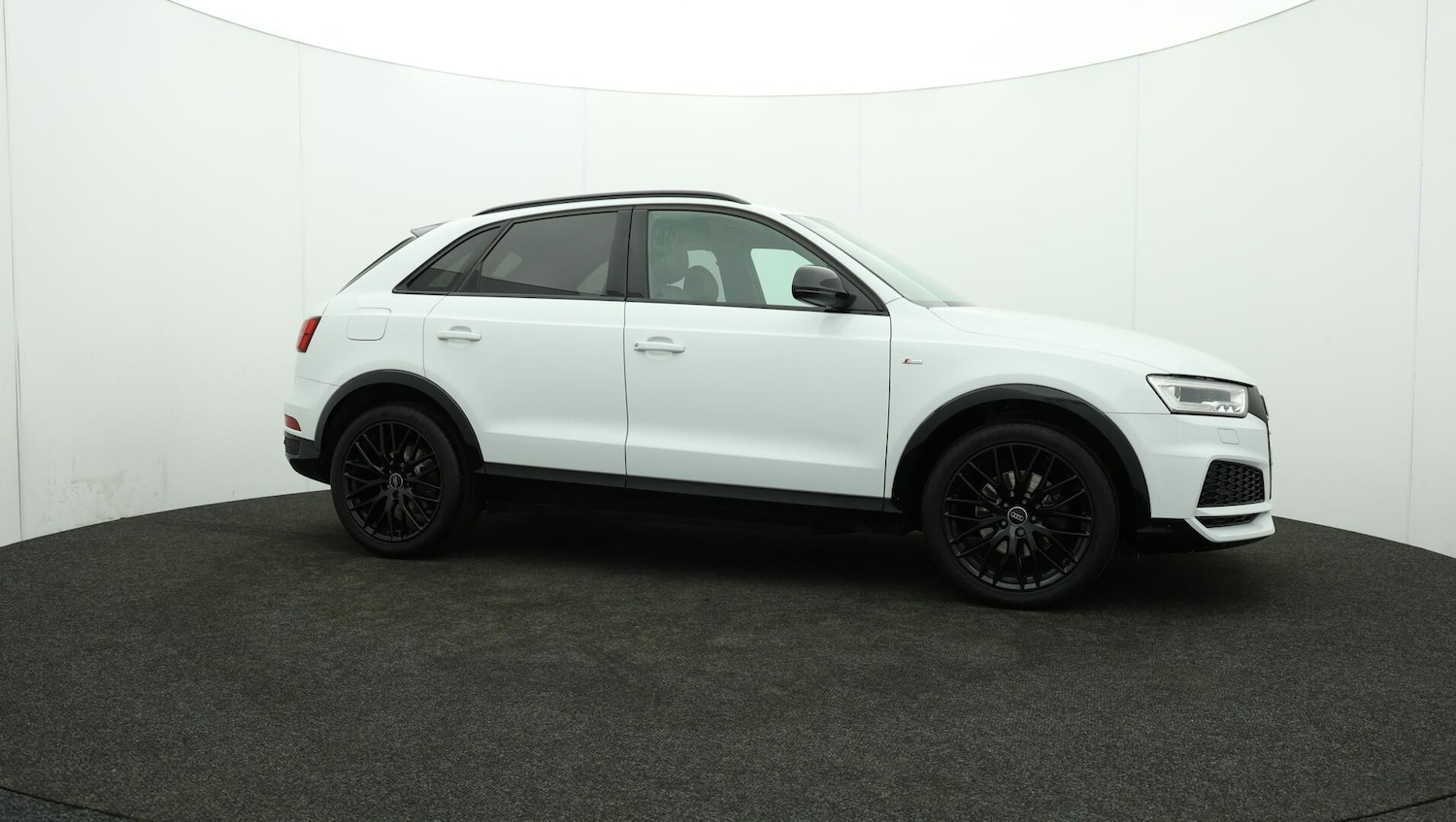 Used Audi Q3 2018 for sale - 76151342: Photo 32